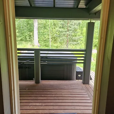 Ylaehonka - 6 Hloe, Honkaranta *